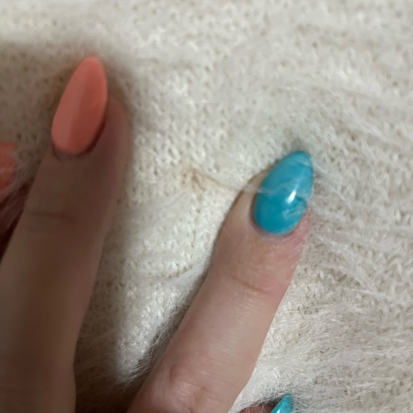 Fuzzy reversable top - Picture 5 of 5